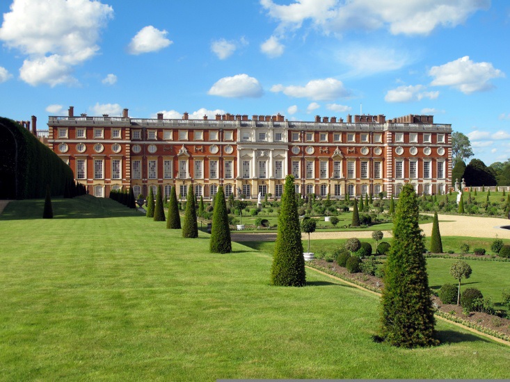 Hampton Court Palace is one of the Best Attractions in Greater London
